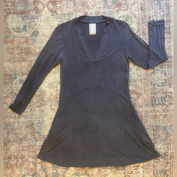 Anthropologie ‘Dolan Left Coast Toute V-Neck Dress’ - Picture 2 of 7